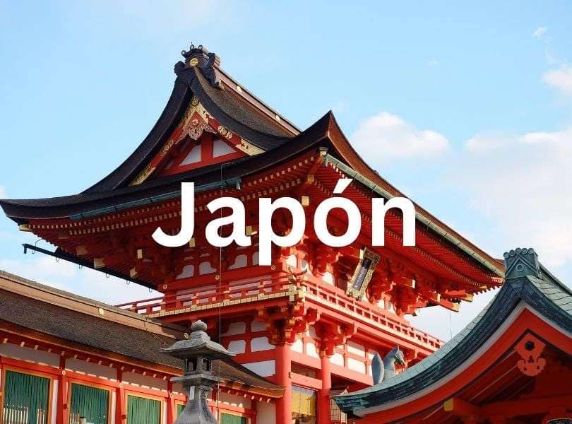 Año académico en Japón el techo de un templo japonés