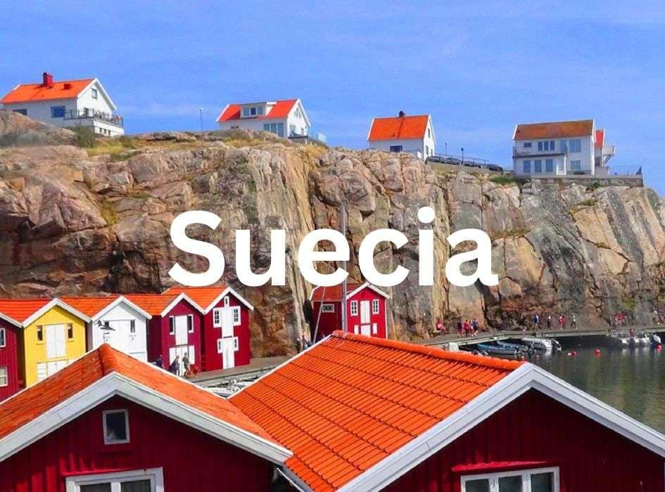 Intercambio Estidiantil Suecia Típicas casas de vacaciones rojas suecas llamadas en la costa sueca
