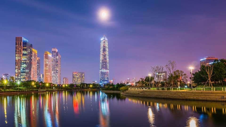 Intercambio estudiantil a Corea del Sur con Into Programa académico Corea del Sur 3 meses, semestre o año escolar con Into